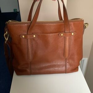 FOSSIL leather crossbody purse
